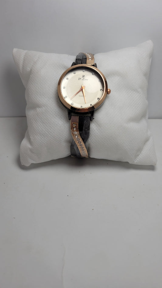 D LON WATCH ( Women )
