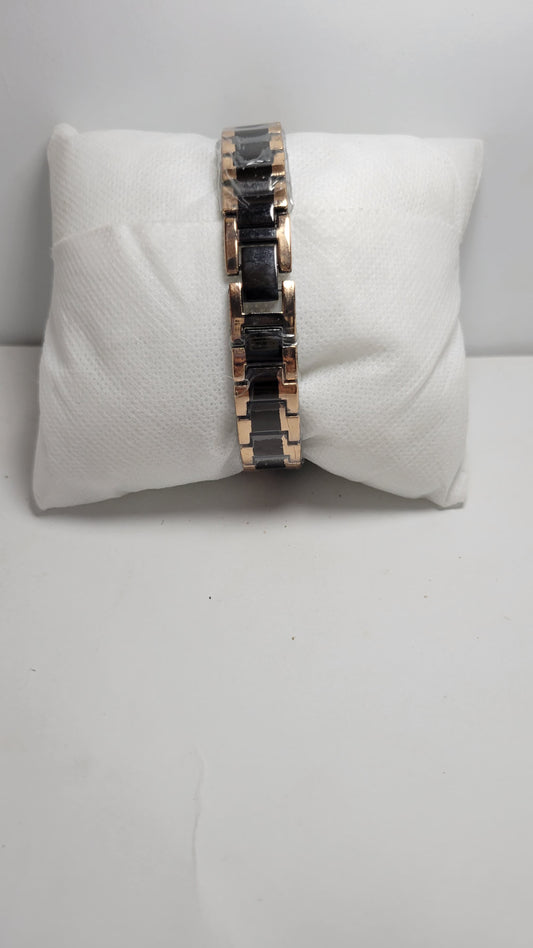 D LON WATCH ( Women )